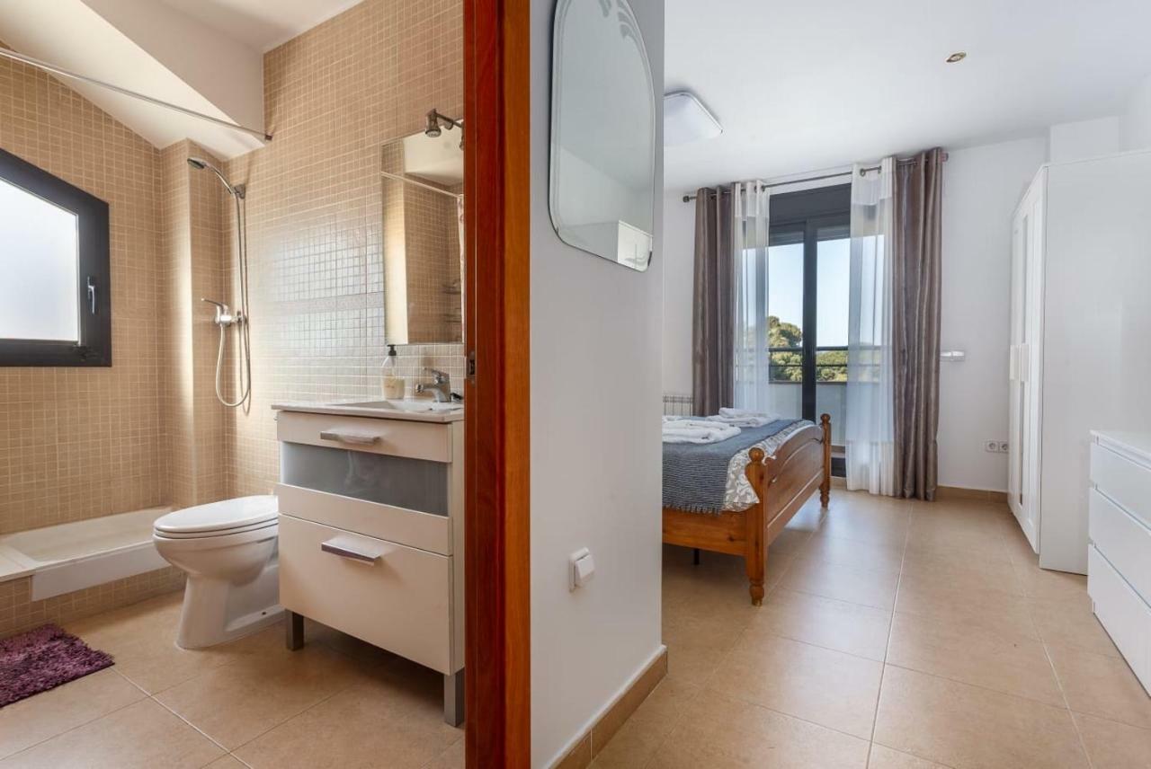 Luxury Villa Near The Sea 圣安东尼奥·德·卡隆 外观 照片